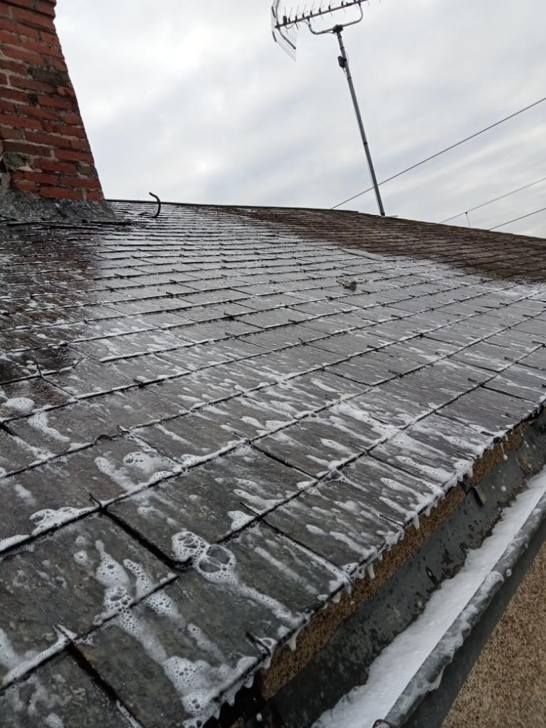 Nettoyage de toiture à Couëron